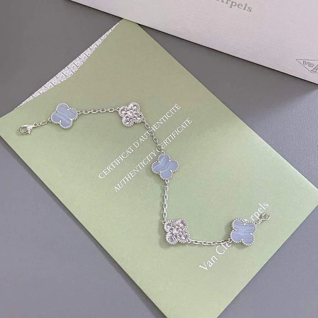 [Star]New  CLOVER 5 MOTIF PURPLE CHALCEDONY BRACELET COLLECTION