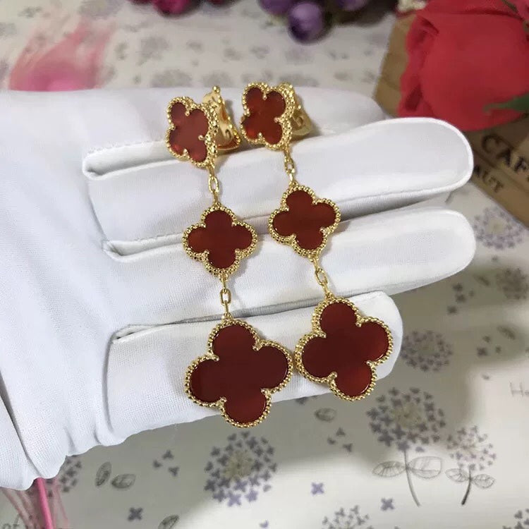 ¡®Star¡¯CLOVER 3 MOTIF CARNELIAN DROP EARRINGS