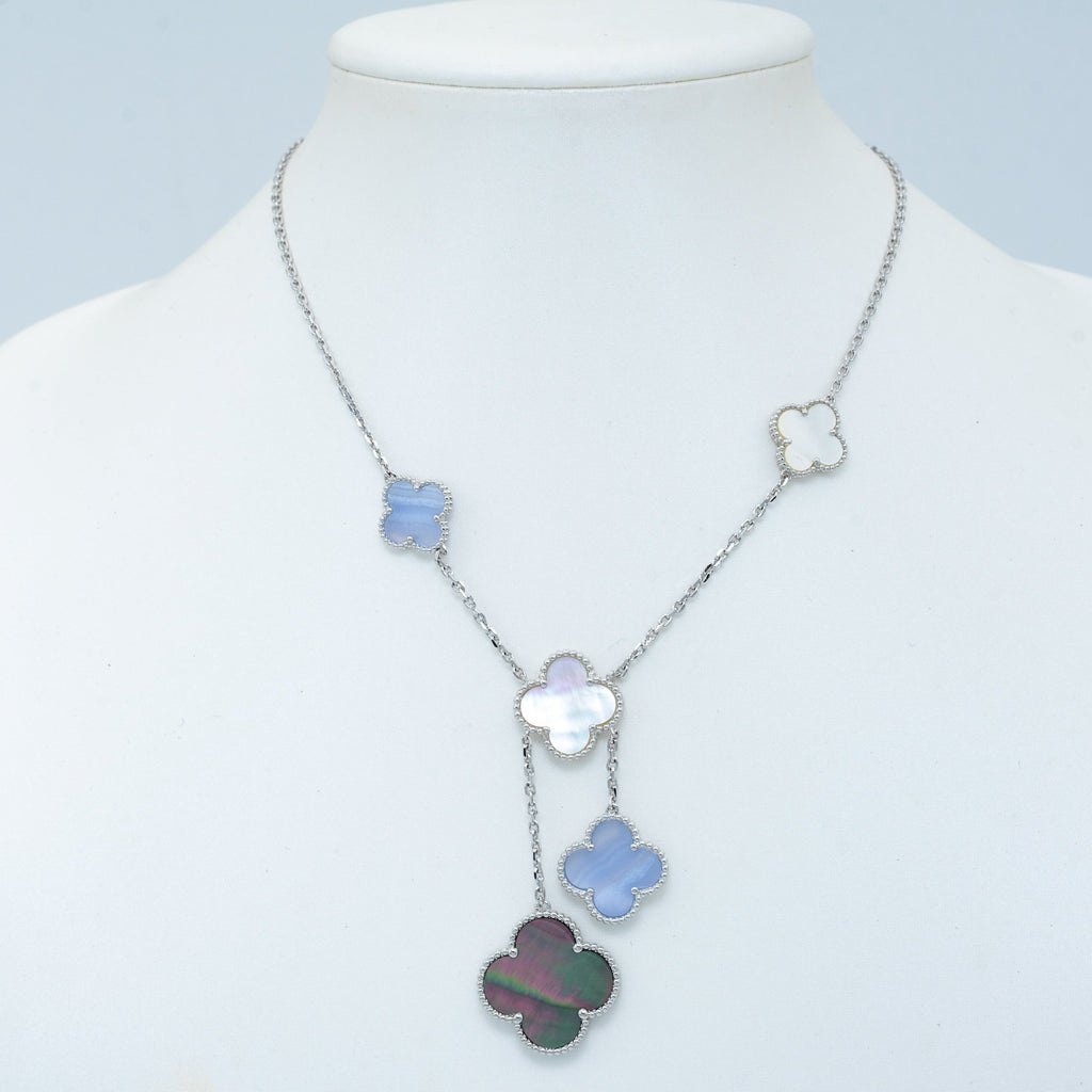 ¡®Star¡¯CLOVER MOP CHALCEDONY NECKLACE SILVER 6 MOTIF