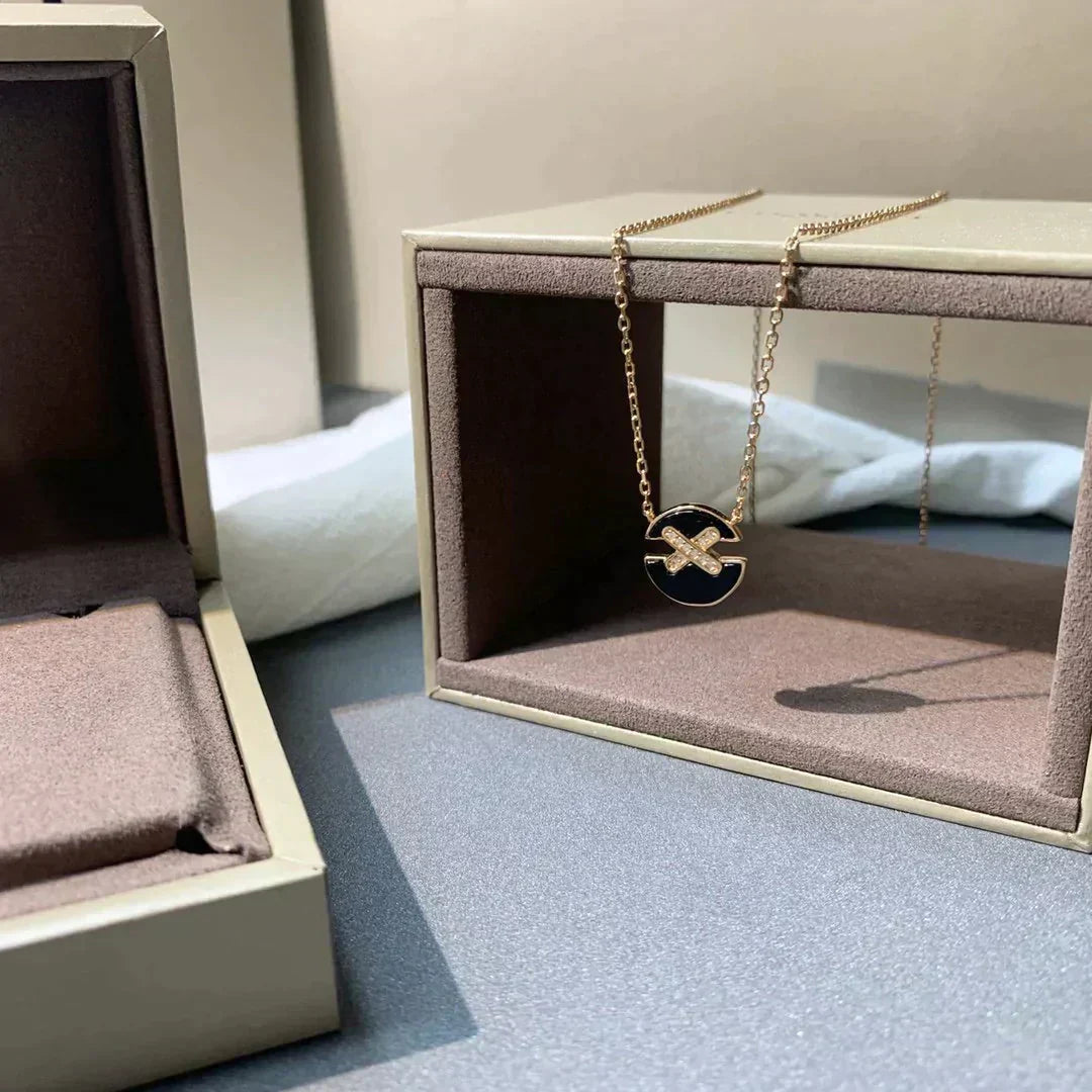 ¡®Star¡¯JEUX DE ROSE GOLD DIAMOND NECKLACE