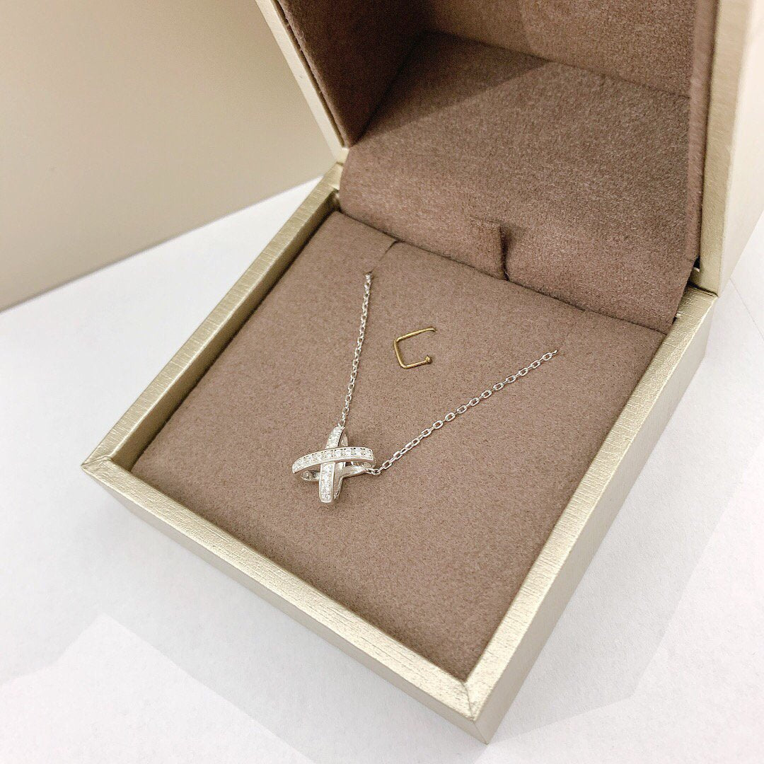 ¡®Star¡¯JEUX DE DIAMOND NECKLACE