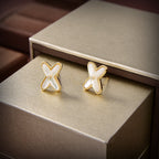 ¡®Star¡¯JEUX DE WHITE MOP GOLD DIAMOND EARRINGS