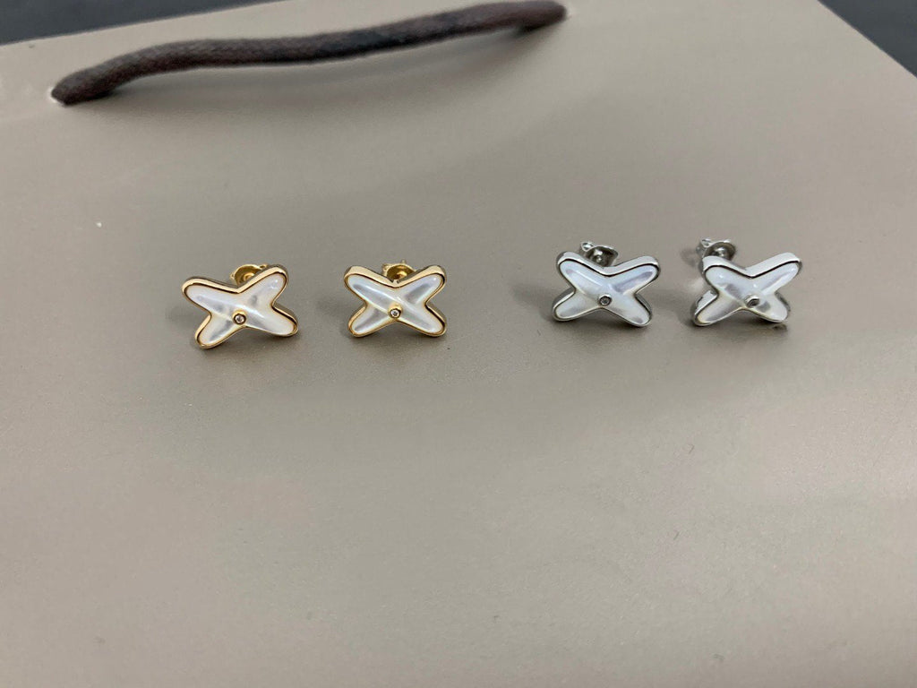 ¡®Star¡¯JEUX DE WHITE MOP SILVER DIAMOND EARRINGS