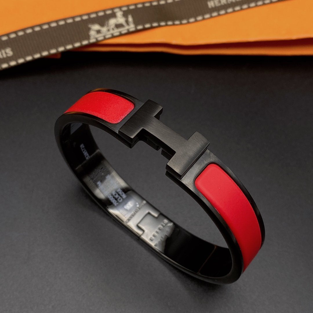 ¡®Star¡¯CLIC HM SO BLACK RED BRACELET