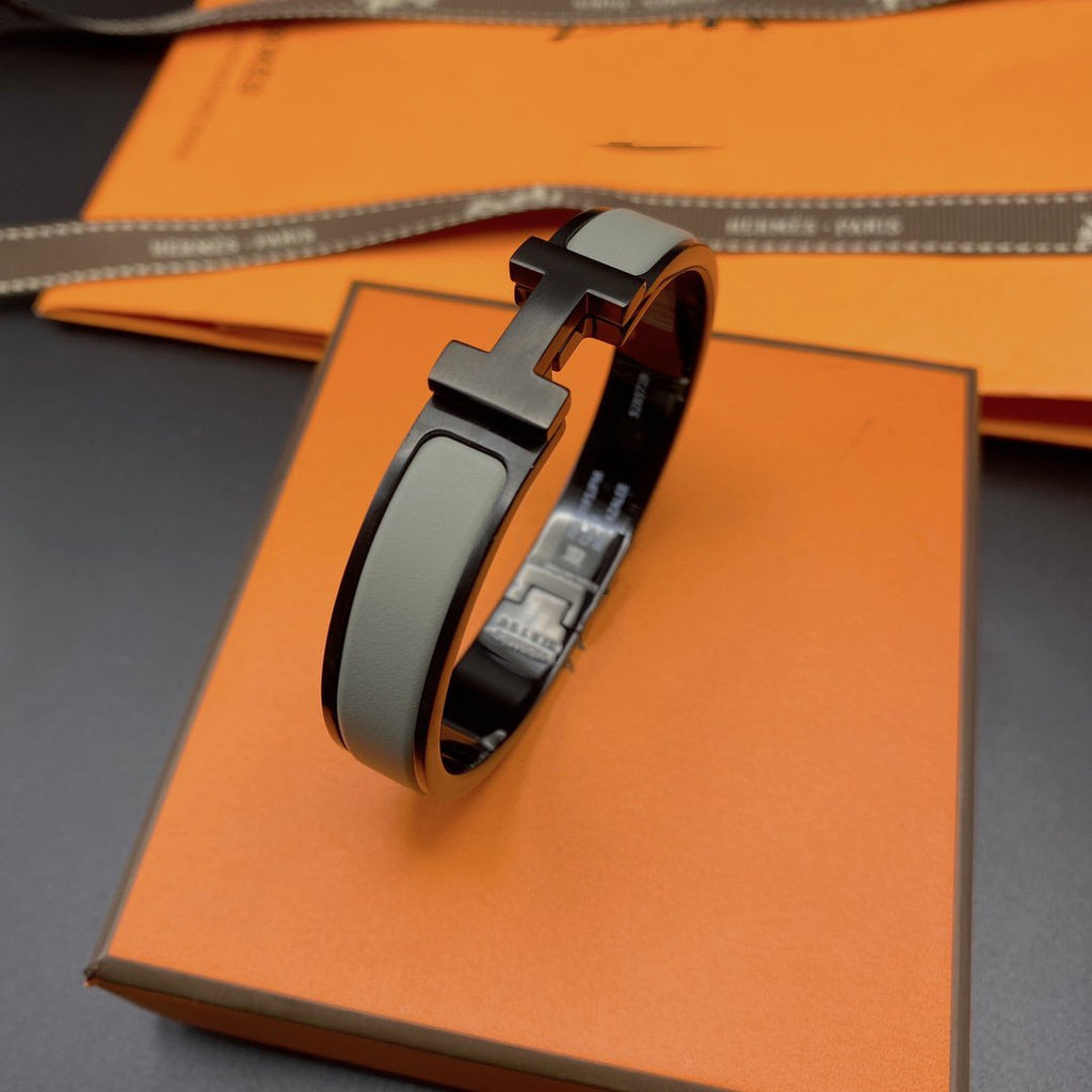 ¡®Star¡¯CLIC HM SO BLACK GREY BRACELET