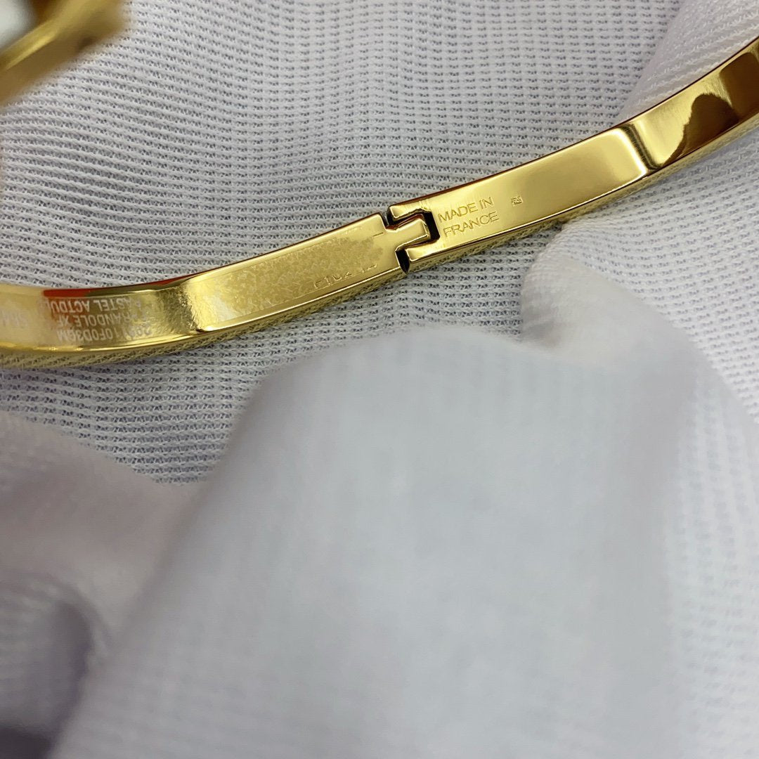 ¡®Star¡¯CLASSIC HM CLIC WHITE 8MM ENAMEL BRACELET