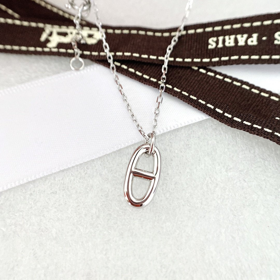 ¡®Star¡¯HM PIG NOSE NECKLACE
