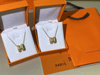¡®Star¡¯HM CLIC YELLOW ENAMEL GOLD NECKLACE