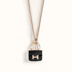 ¡®Star¡¯CONSTANCE BLACK PEDANT PINK GOLD NECKLACE