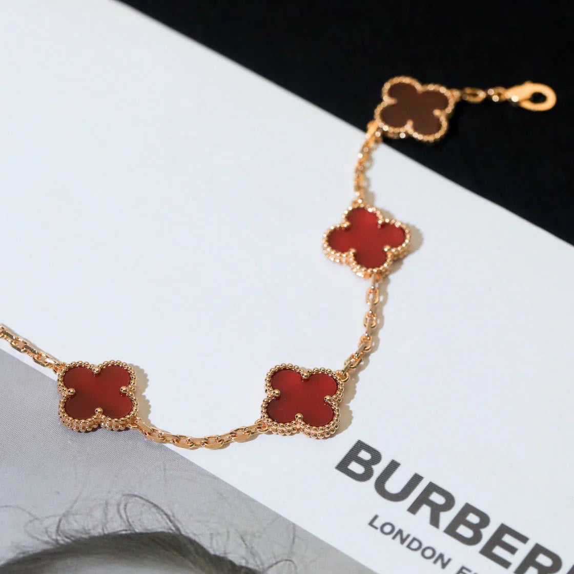 [Star]New  CLOVER 5 MOTIF RED CORNELIAN BRACELET COLLECTION