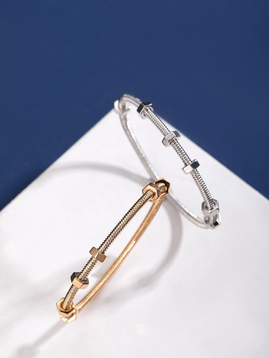 [¡®Star¡¯]CT THREADED BRACELET