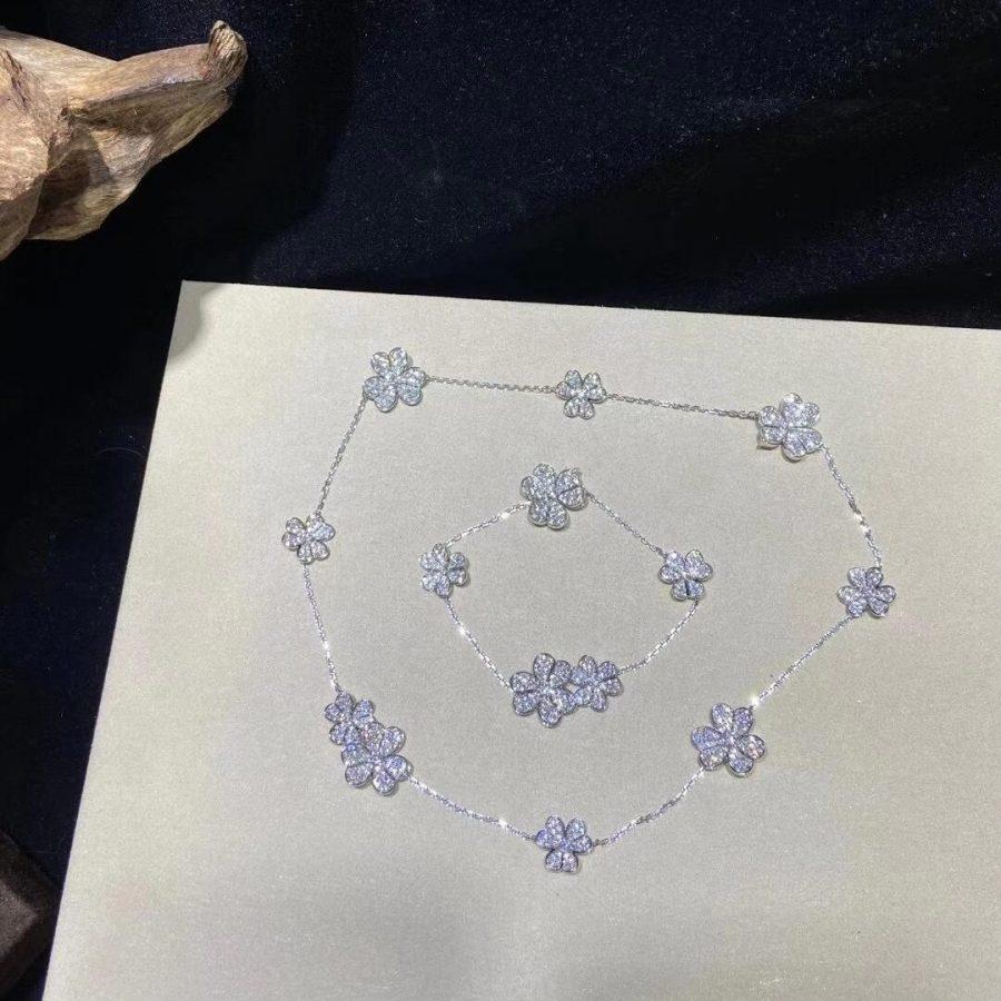 ¡®Star¡¯FRIVOLE SILVER 5 FLOWERS BRACELET