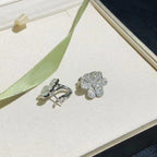 ¡®Star¡¯FRIVOLE SILVER FLOWER DIAMOND EARRINGS
