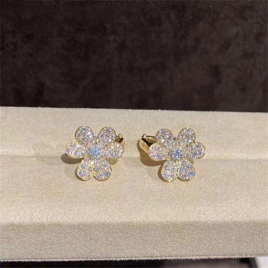 ¡®Star¡¯FRIVOLE GOLD FLOWER DIAMOND EARRINGS