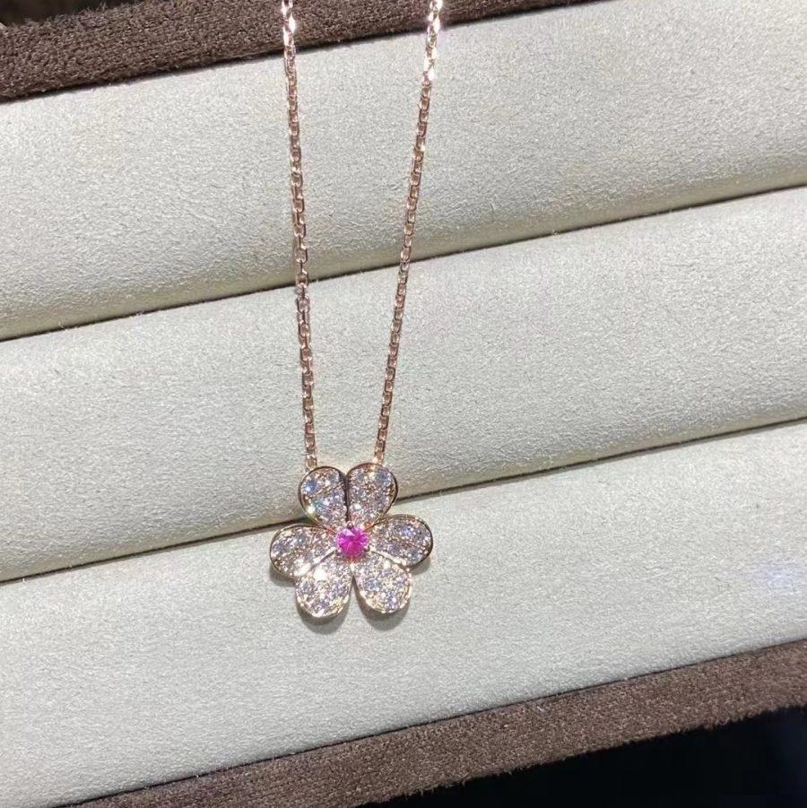 ¡®Star¡¯FRIVOLE ROSE GOLD FLOWER DIAMOND NECKLACE