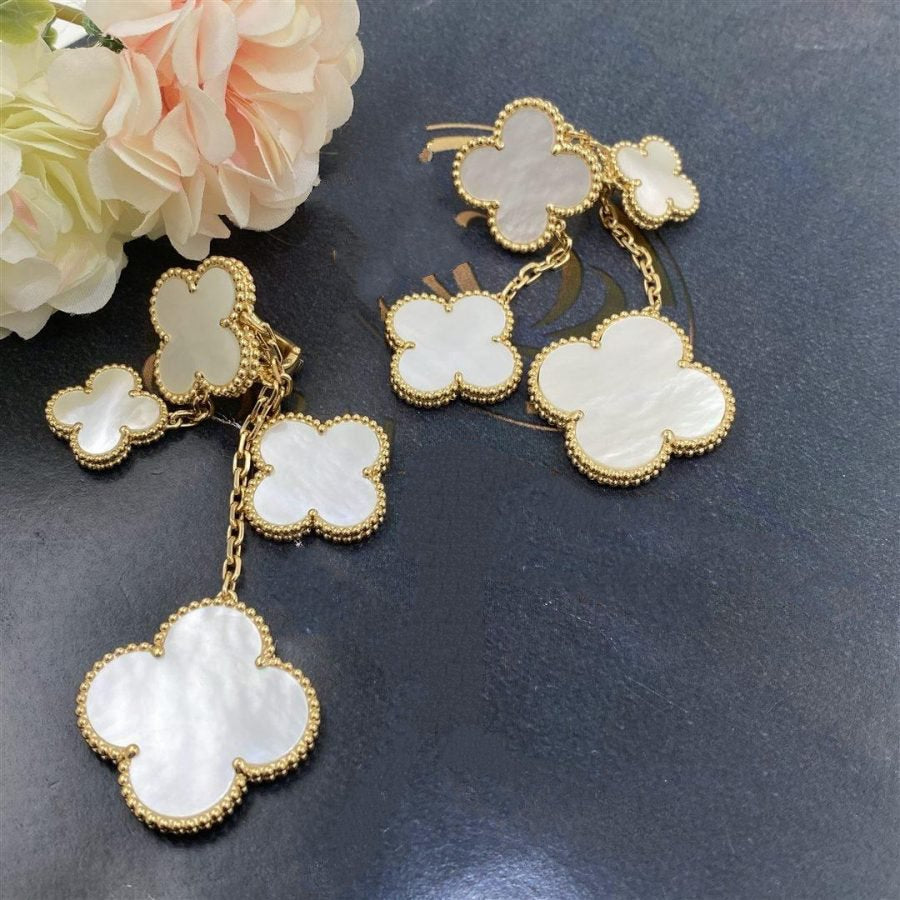 ¡®Star¡¯CLOVER EARRINGS WHITE MOP 4 MOTIFS GOLD