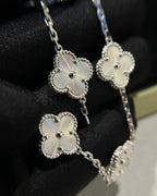 [Star]New  CLOVER 5 MOTIF LASER BRACELET COLLECTION